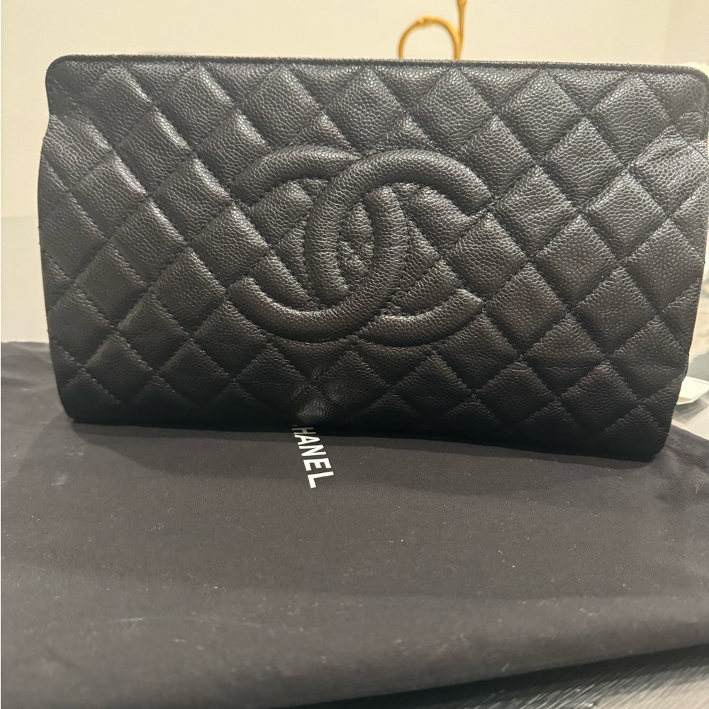 Authentic!!! Chanel Clutch Black Quilted CC evening bag